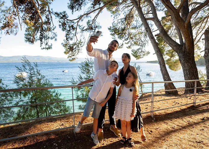 Bluesun Elaphusa Hotel Bol