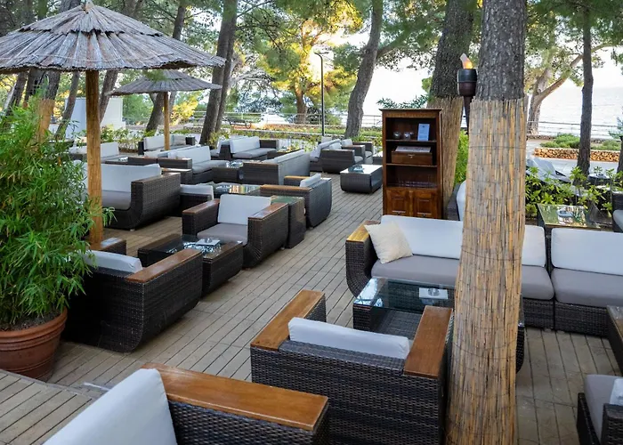 Bluesun Elaphusa Bol