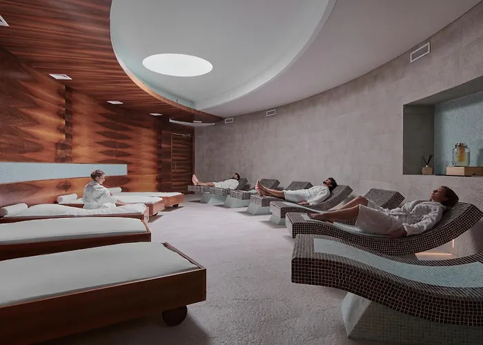 Bluesun Elaphusa Bol