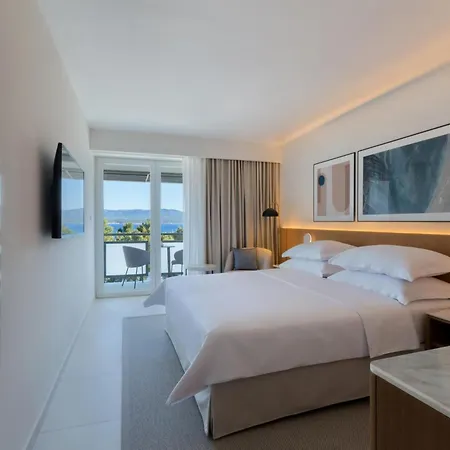Bluesun Elaphusa 4* Bol